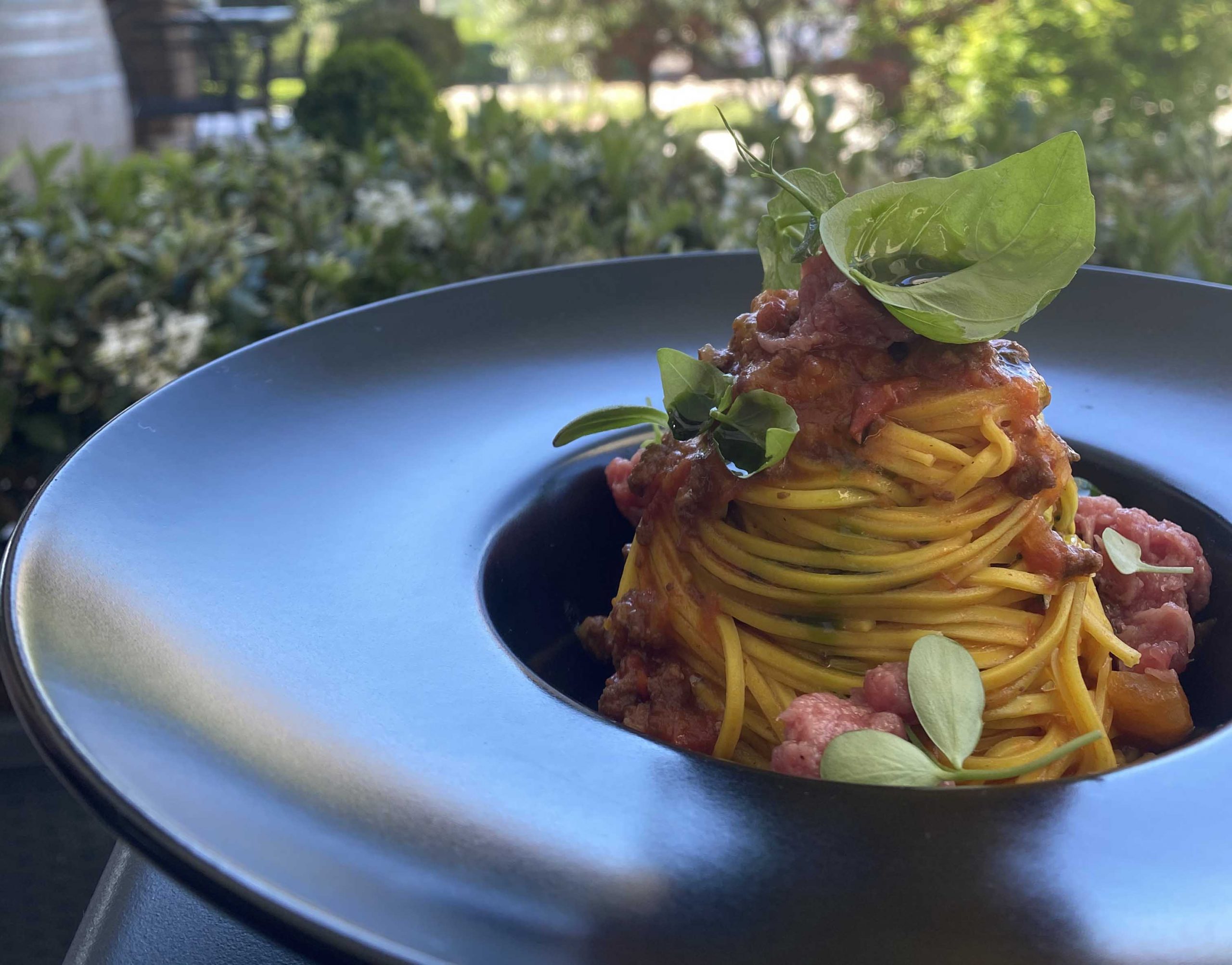 La Cantina Wine Bar - Tajarin piemontesi al Ragù di Barolo